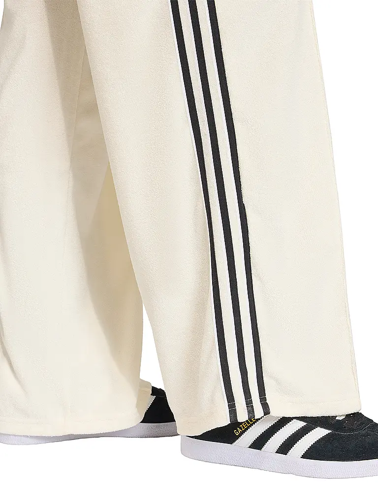 ADIDAS ORIGINALS | Jogginghose TT | Crema