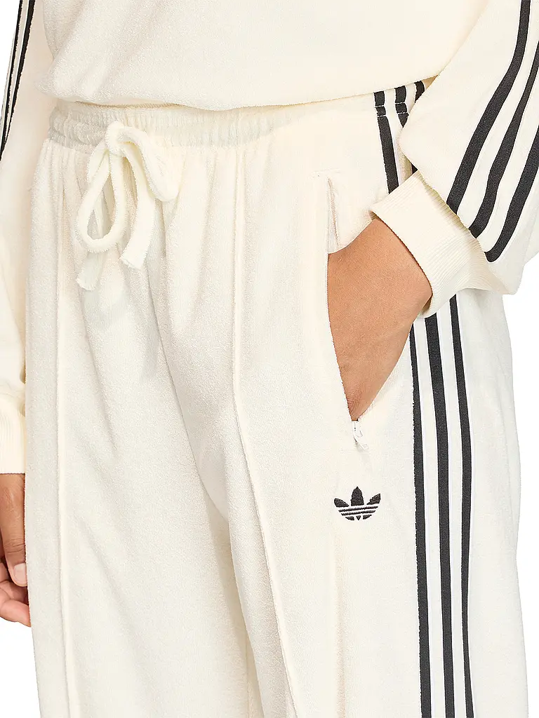 ADIDAS ORIGINALS | Jogginghose TT | Crema