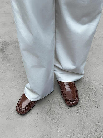 ALOHAS | Loafers AVEN