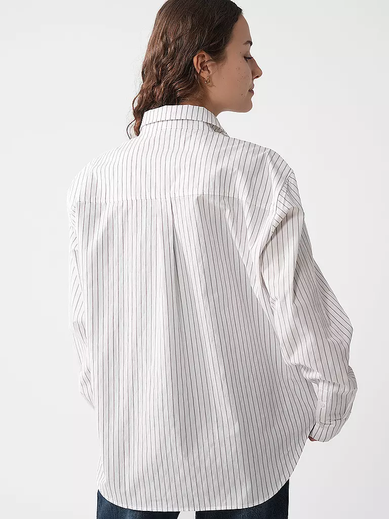 ANINE BING | Bluse BRAXTON
Marke: ANINE BING
Farbe: weiss
Kategorien: Mode,Damen

Ärmellänge: Langarm
Material: Viskose ,Stretch
Kragenform: Hemdblusenkragen
Musterung: Unifarben
Passform (Oberbekleidung): Locker
Stil: Pure
Details: Raffung,Falten | 