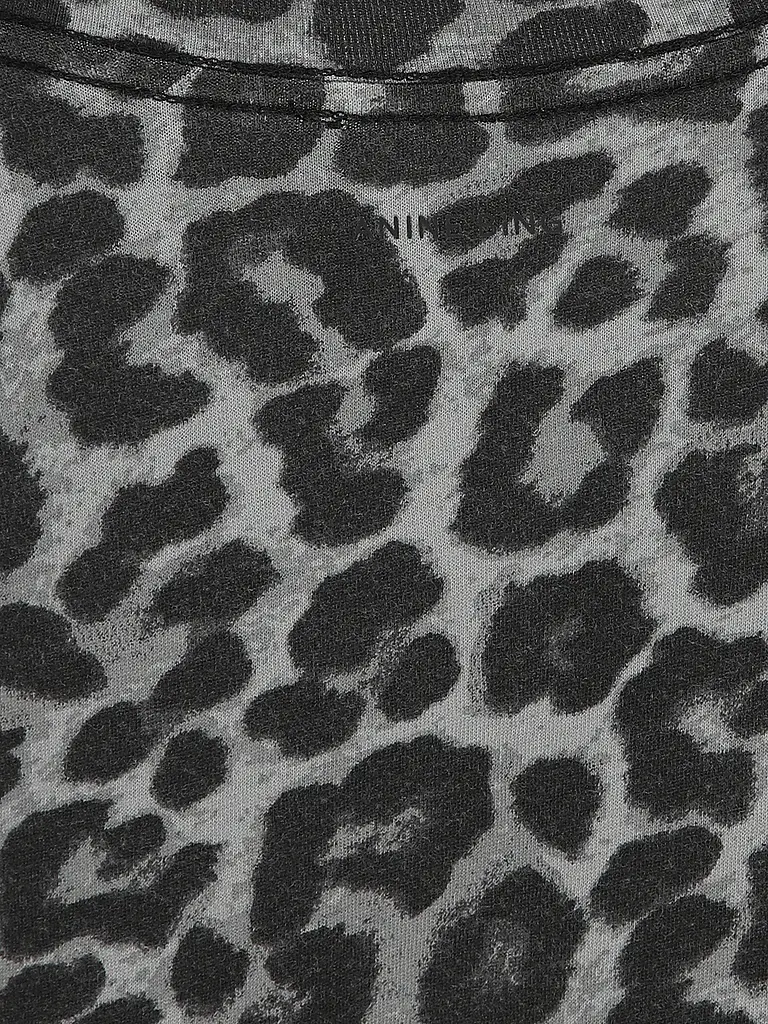 ANINE BING | Nome prodotto: T-Shirt COHEN TEE
Marca: ANINE BING
Colore: grigio
Categorie: Moda,Donna

Lunghezza manica: Manica corta
Scollo: Girocollo
Materiale: Jersey,Cotone
Motivo: Animalier
Vestibilità (capispalla): Regular
Stile: Pure | 