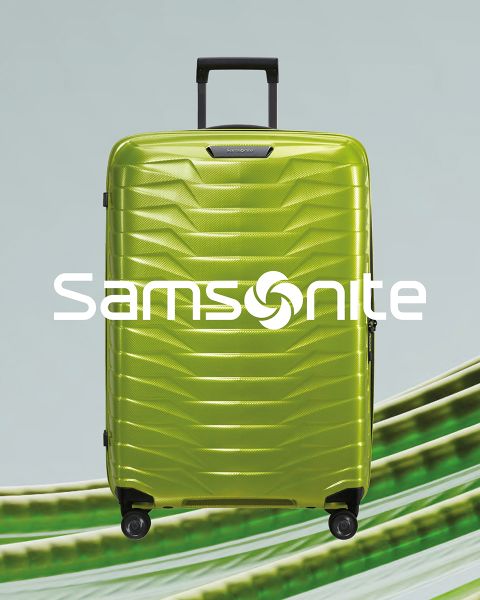 Valigia Samsonite verde chiaro con motivo strutturato e quattro ruote. Il manico è estraibile. Il grande logo "Samsonite" è disposto orizzontalmente sulla valigia. Lo sfondo ha un design ondulato verde e bianco.