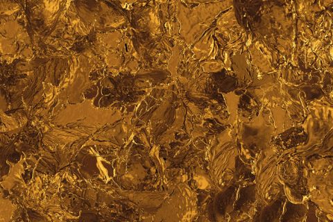 Immagine astratta con una superficie complessa e strutturata dall'aspetto metallico dorato. Gli intricati motivi e i riflessi creano un senso di profondità e movimento, che ricorda il metallo fuso o un paesaggio dorato scintillante.