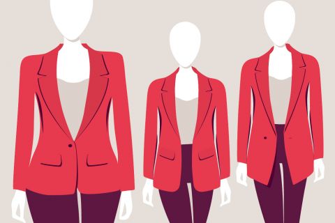 Illustrazione di tre figure senza volto che indossano blazer rossi e pantaloni scuri con top beige. Lo sfondo è beige chiaro. I blazer hanno diverse lunghezze di manica, creando un look elegante.