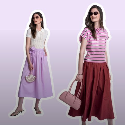 Due donne posano in outfit eleganti; una indossa una gonna color lavanda e un top bianco, l'altra una gonna rossa e un top a righe rosa. Entrambe portano borse e occhiali da sole.