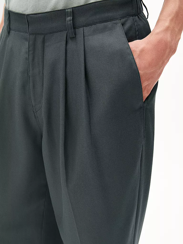 ARMEDANGELS | Chino CESAAR | Verde scuro