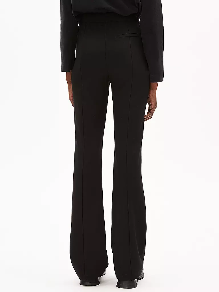 ARMEDANGELS | Hose Flared Fit LEYLAARI | Nero