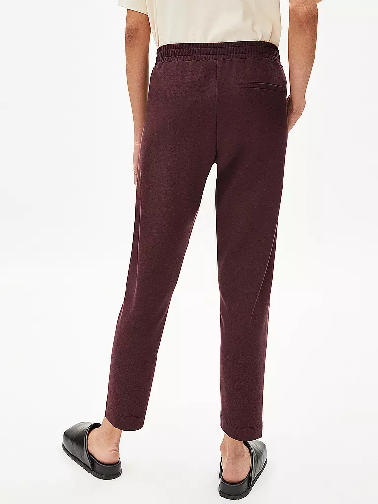 ARMEDANGELS | Jogginghose MAGDAALENA | Rosso scuro