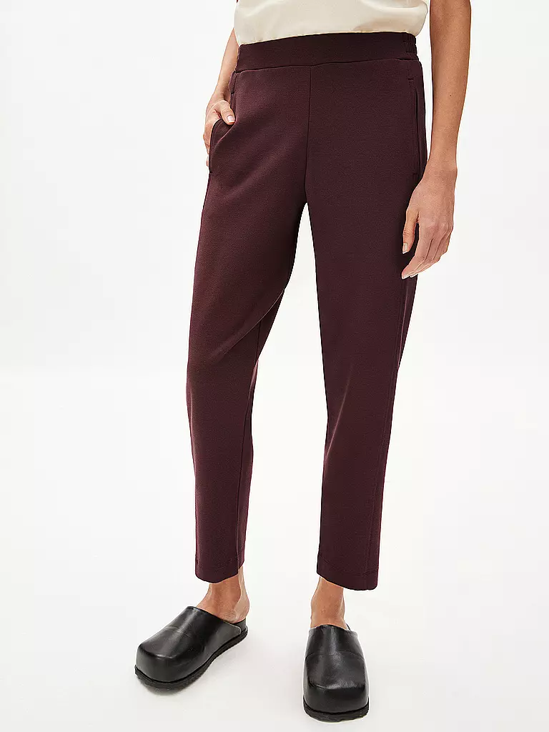 ARMEDANGELS | Jogginghose MAGDAALENA | Rosso scuro