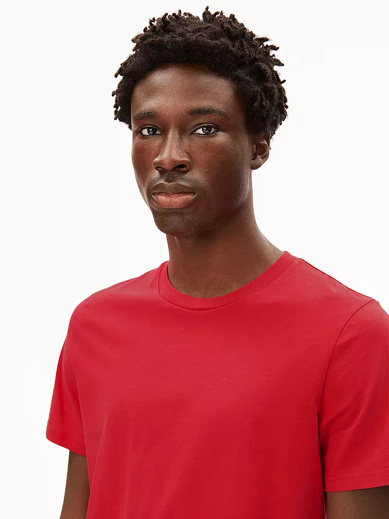 ARMEDANGELS | T-shirt JAAMES | Rosso