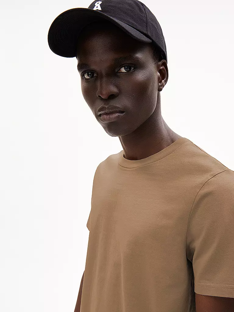 ARMEDANGELS | T-Shirt JAAMES | Cammello