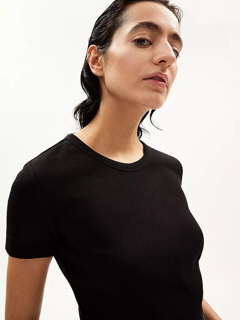 ARMEDANGELS | T-Shirt KARDAA | Nero