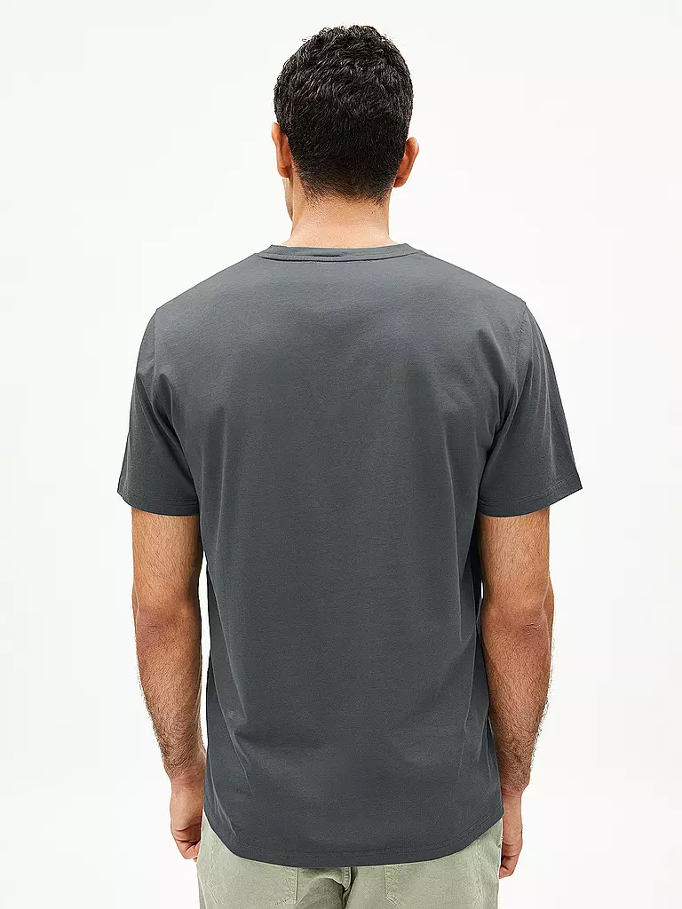 ARMEDANGELS | T-Shirt MAARKOS | Verde scuro