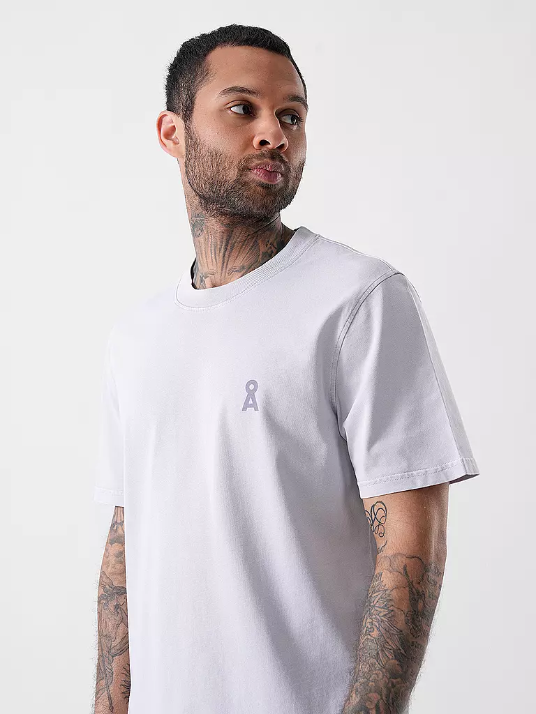 ARMEDANGELS | T-Shirt MAARKOS | Lilla