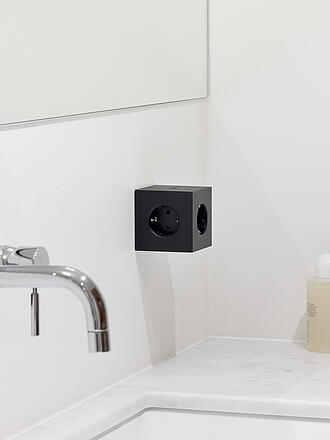 AVOLT | Multipresa Square 2 F Black