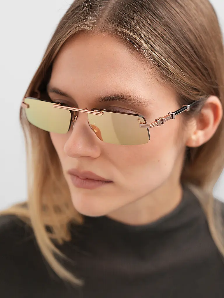 BALMAIN | Occhiali da sole PIERRE II
Marchio: BALMAIN
Colore: oro
Categorie: Moda,Donna,Uomo

Stile: Glamour | Oro