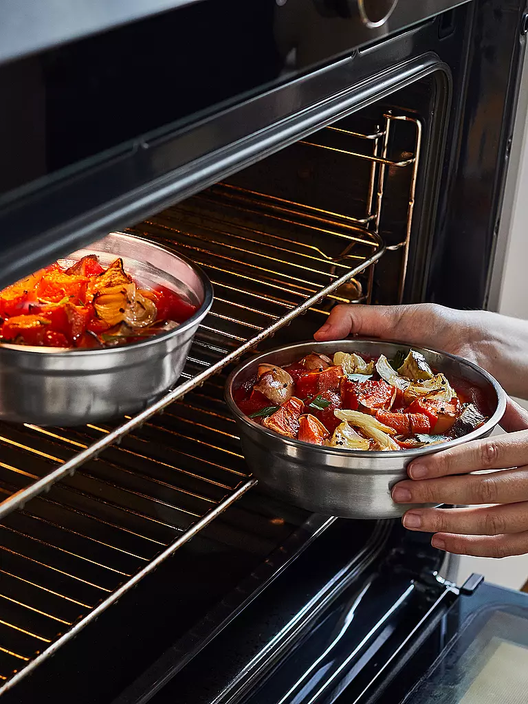 BLACK+BLUM | Ciotola multifunzione 950 ml in acciaio inox | Argento