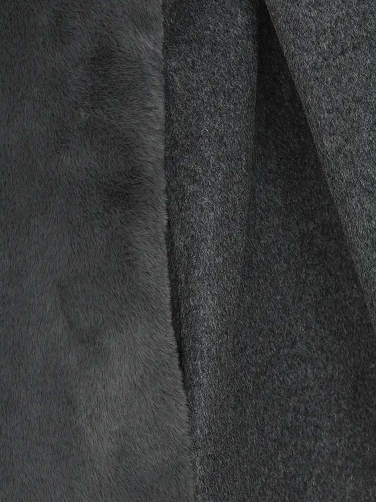 BOSS | Cappotto in lana effetto pelliccia COSFUR_DF | 