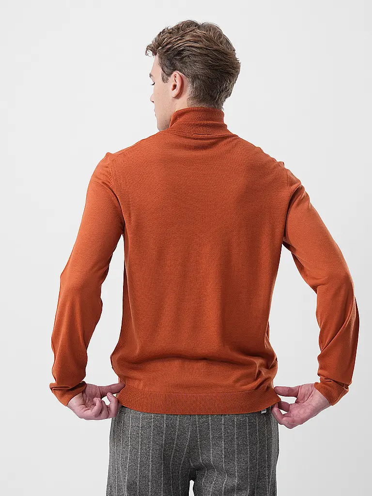 BOSS | Dolcevita Slim Fit MUSSO | 