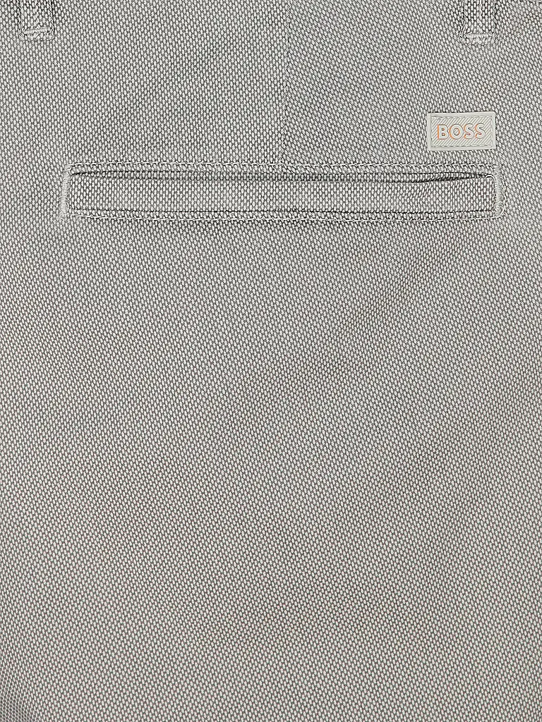 BOSS | Nome prodotto: Chino
Marca: BOSS
Colore: grigio chiaro
Categorie: Moda, Uomo

Materiale: Cotone, Stretch
Motivo: Tinta unita
Lunghezza (Pantaloni/Jeans): Lunghezza normale
Stile: Casual
Altezza vita: Vita media
Dettagli: Tasche laterali, Mélange | Grigio chiaro