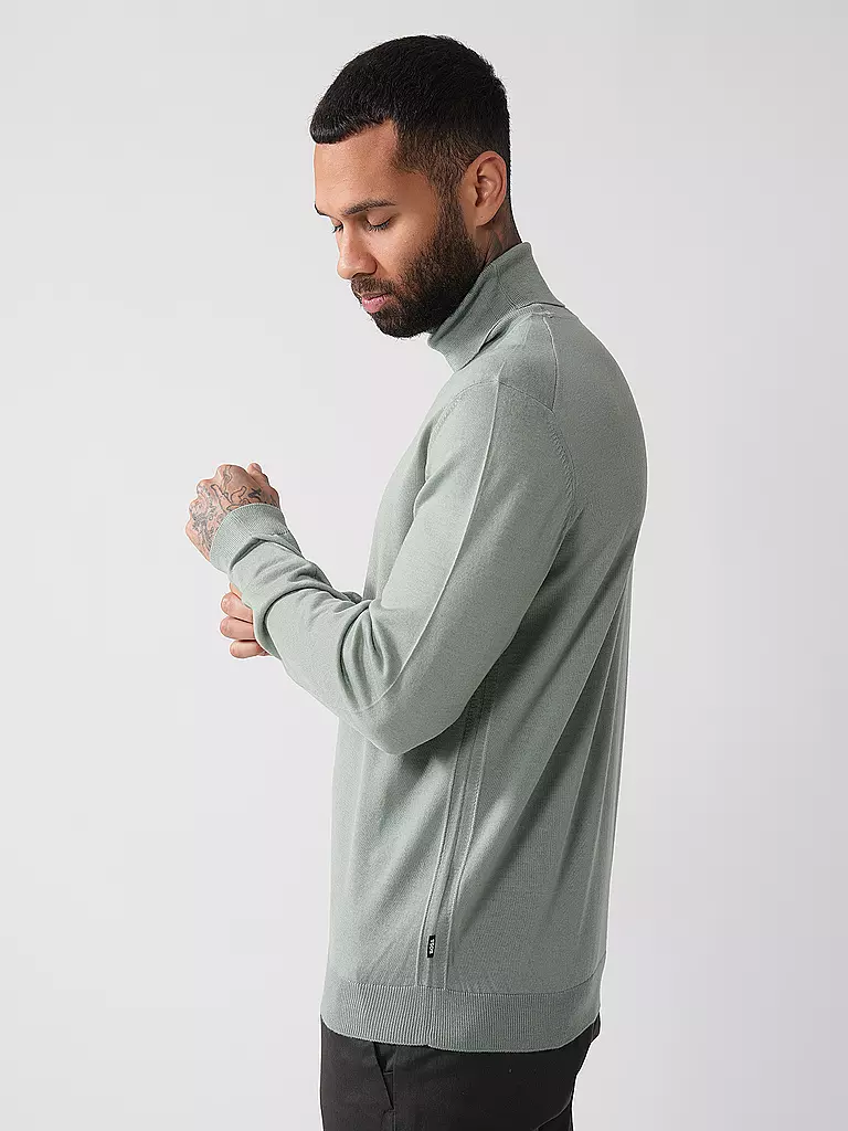 BOSS | Rollkragenpullover Slim Fit MUSSO | Verde chiaro