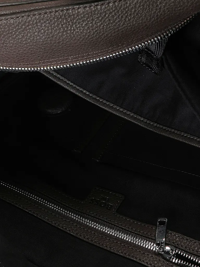 BOSS | Weekender | 
