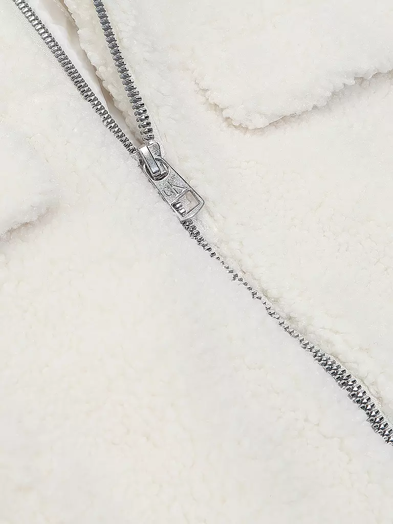 CALVIN KLEIN JEANS | Jacke in Felloptik | Crema