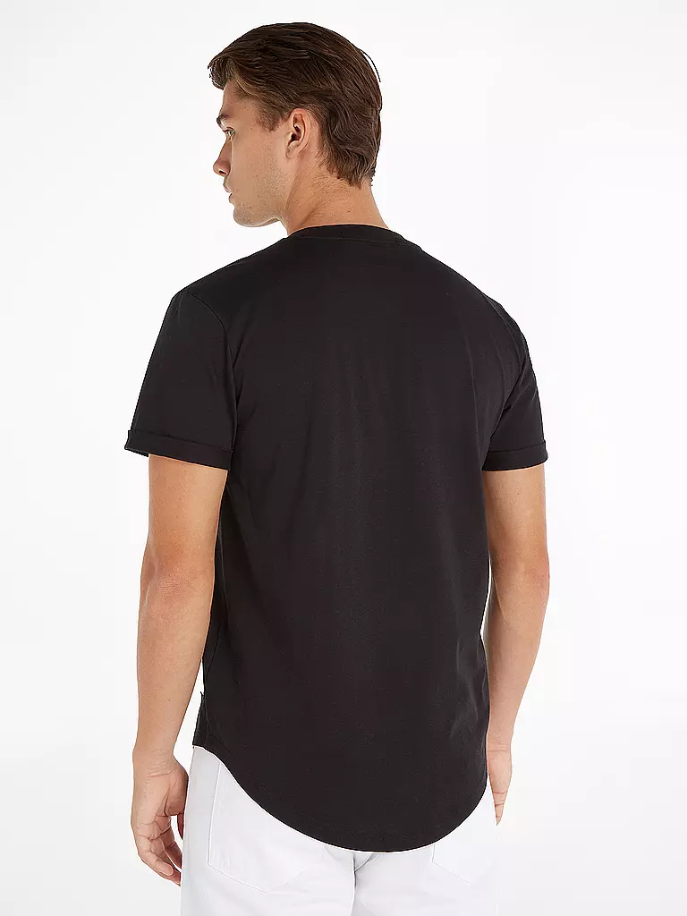 CALVIN KLEIN JEANS | T-shirt

Prodotto: T-Shirt
Marca: CALVIN KLEIN JEANS
Colore: nero
Categorie: Moda, Uomo

Lunghezza manica: Manica corta
Materiale: Jersey
Stile: Young Fashion | Nero