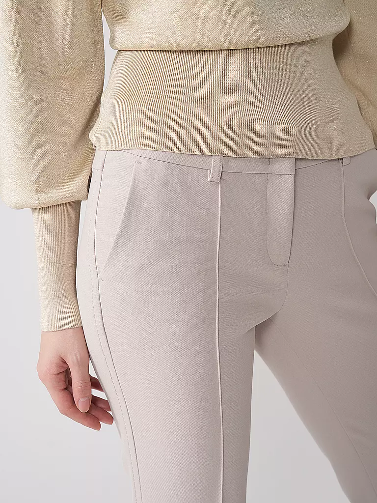 CAMBIO | Chino FARAH |