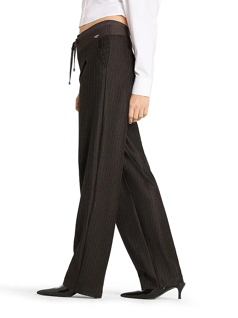 CAMBIO | Prodotto: Pantaloni Jogging Fit EVA | Marrone