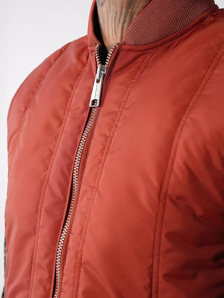 CARHARTT WIP | Gilet trapuntato LACHLAN |