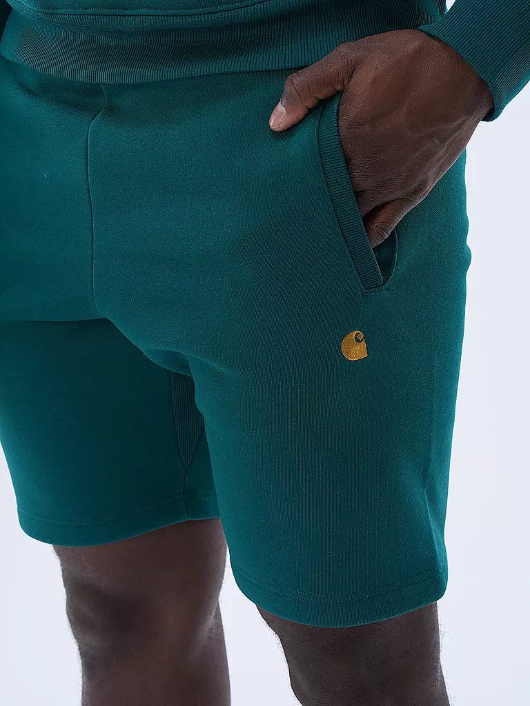 CARHARTT WIP | Sweatshorts CHASE | Verde scuro