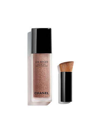 CHANEL | FRESCA ALLE MICROSFERE DI PIGMENTI. EFFETTO PELLE NUDA. RISULTATO RADIOSO E NATURALE