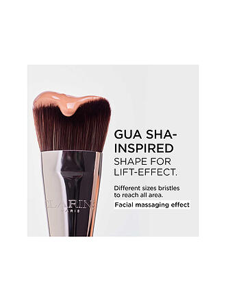 CLARINS | Pennello per fondotinta ispirato al Gua Sha