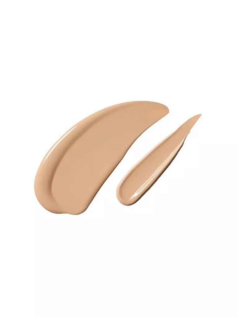 CLINIQUE | Even Better™ Clinical Serum Foundation SPF 20 (CN 52 Neutral) | 