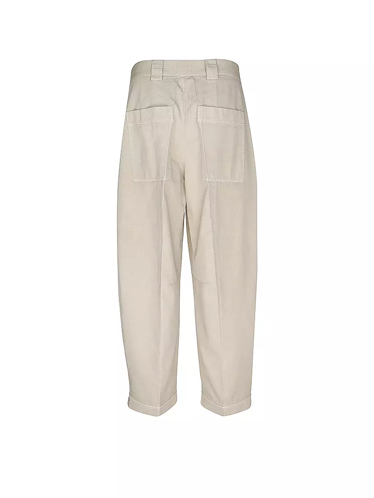 CLOSED | Chino  RHANNON | 