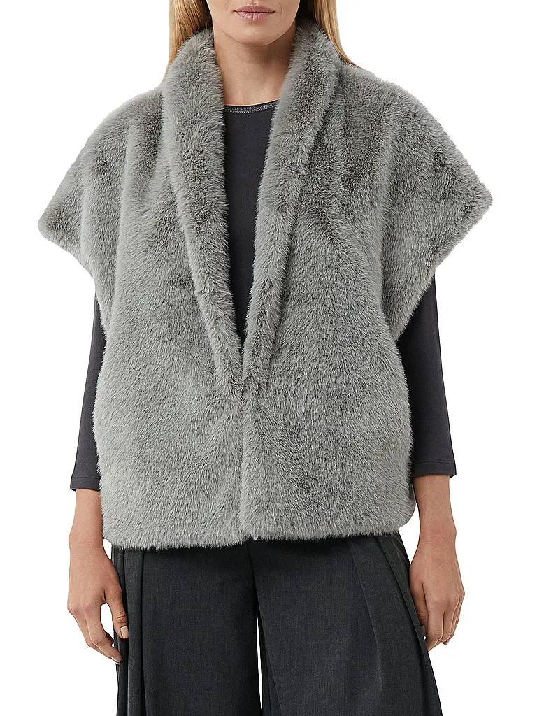 COMMA | Gilet in pelliccia sintetica
Marca: COMMA
Colore: grigio
Categorie: Moda,Donna

Lunghezza manica: Senza maniche
Materiale: Pelliccia sintetica,Poliestere / Poliammide,Viscosa
Forma colletto: Collo alto
Motivo: Tinta unita
Vestibilità (capispalla): Regula | 