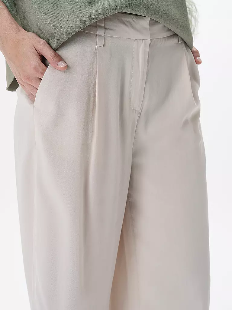COMMA | Marlenehose  | Crema