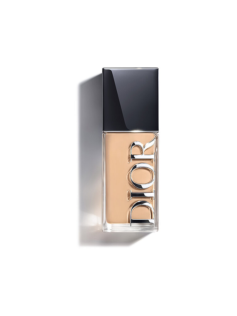 Forever Skin Glow Foundation - 24 ore di tenuta e 48 ore di idratazione (2 Warm)