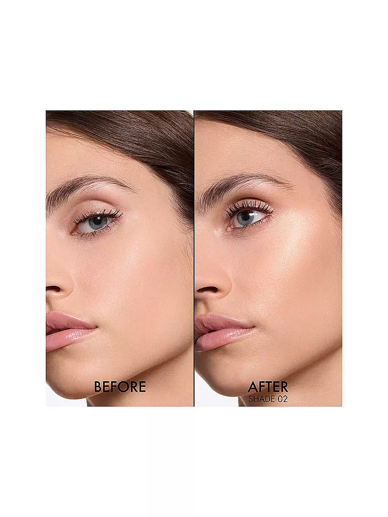 DIOR | Dior Forever Glow Luminizer Illuminante arricchito con acido ialuronico (02 Gold Halo) | Oro