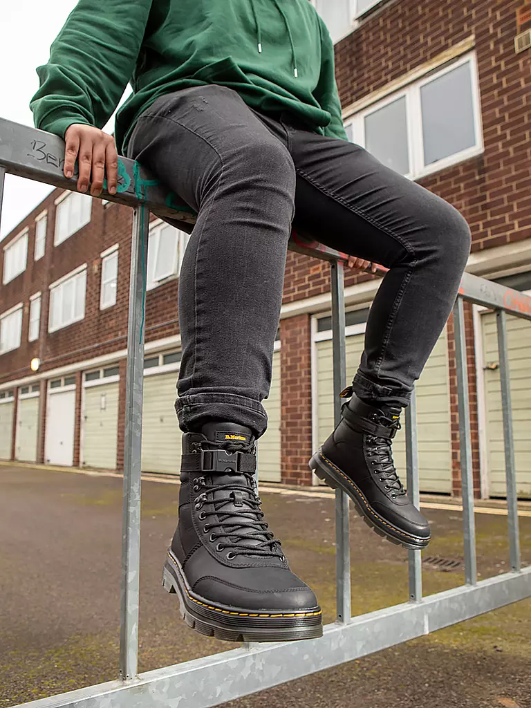 DR. MARTENS | Boots COMBS TECH II | Nero