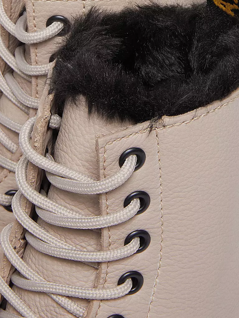 DR. MARTENS | Schnürboots 1450 SERENA WARMWAIR | Crema