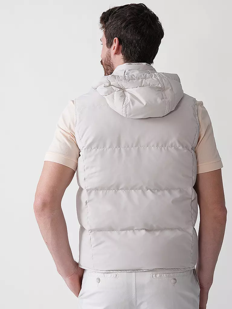 ELEVENTY | Gilet trapuntato in piuma LOROPAINA | 