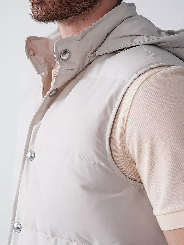 ELEVENTY | Gilet trapuntato in piuma LOROPAINA | 