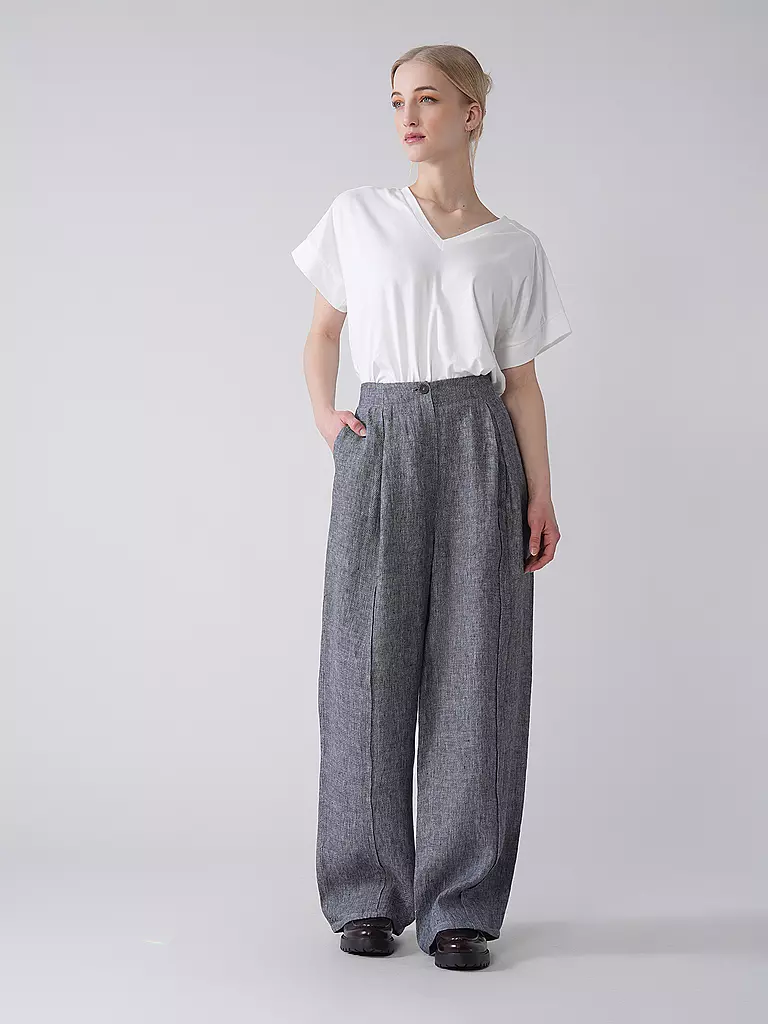 EMPORIO ARMANI | Businesshose
Marca: EMPORIO ARMANI
Colore: blu
Categorie: Moda,Donna

Materiale: Lino,Viscosa
Motivo: Tinta unita
Lunghezza (pantaloni/jeans): Lunghezza normale
Stile: Pure,Trend
Altezza vita: Vita alta
Dettagli: Tasche laterali,Melange | 