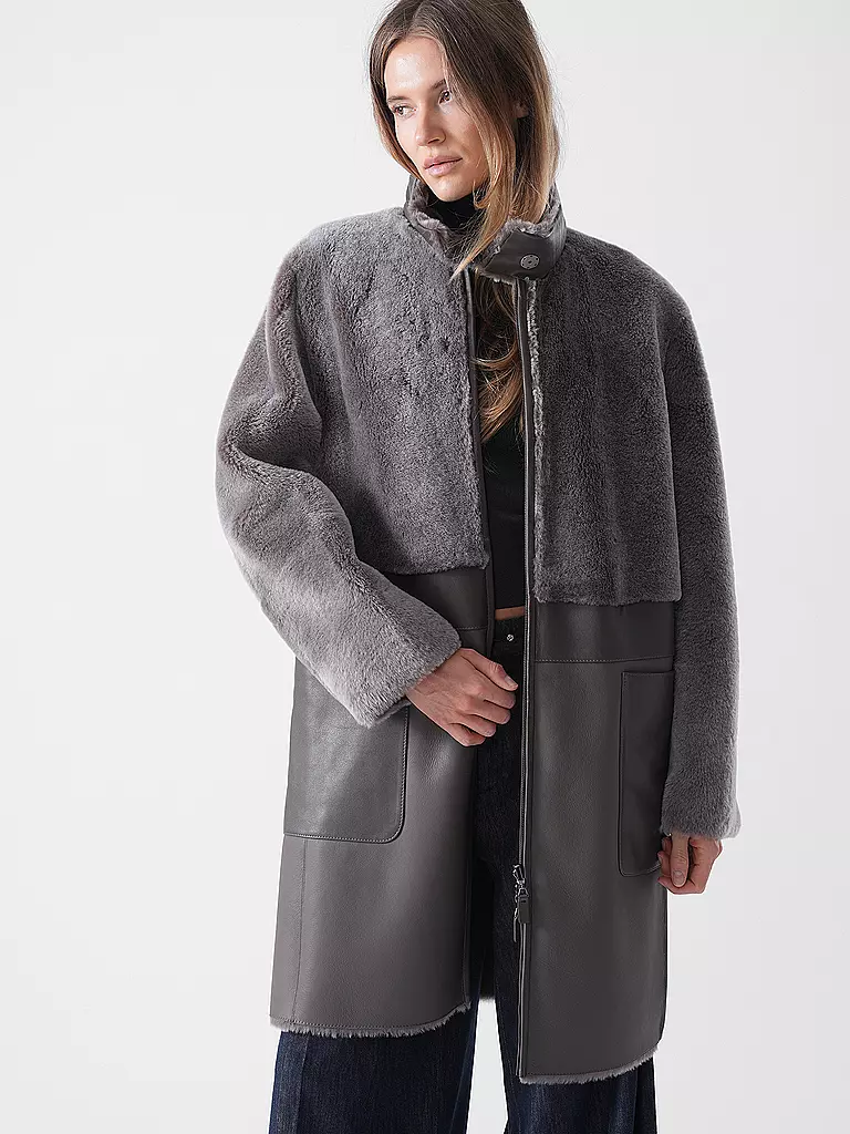 EMPORIO ARMANI | Cappotto in montone | 