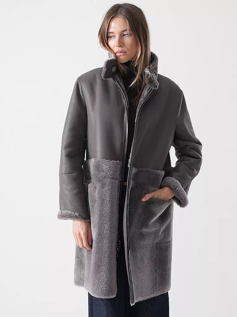 EMPORIO ARMANI | Cappotto in montone | 