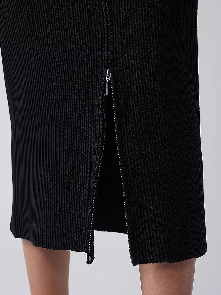 EMPORIO ARMANI | Gonna |