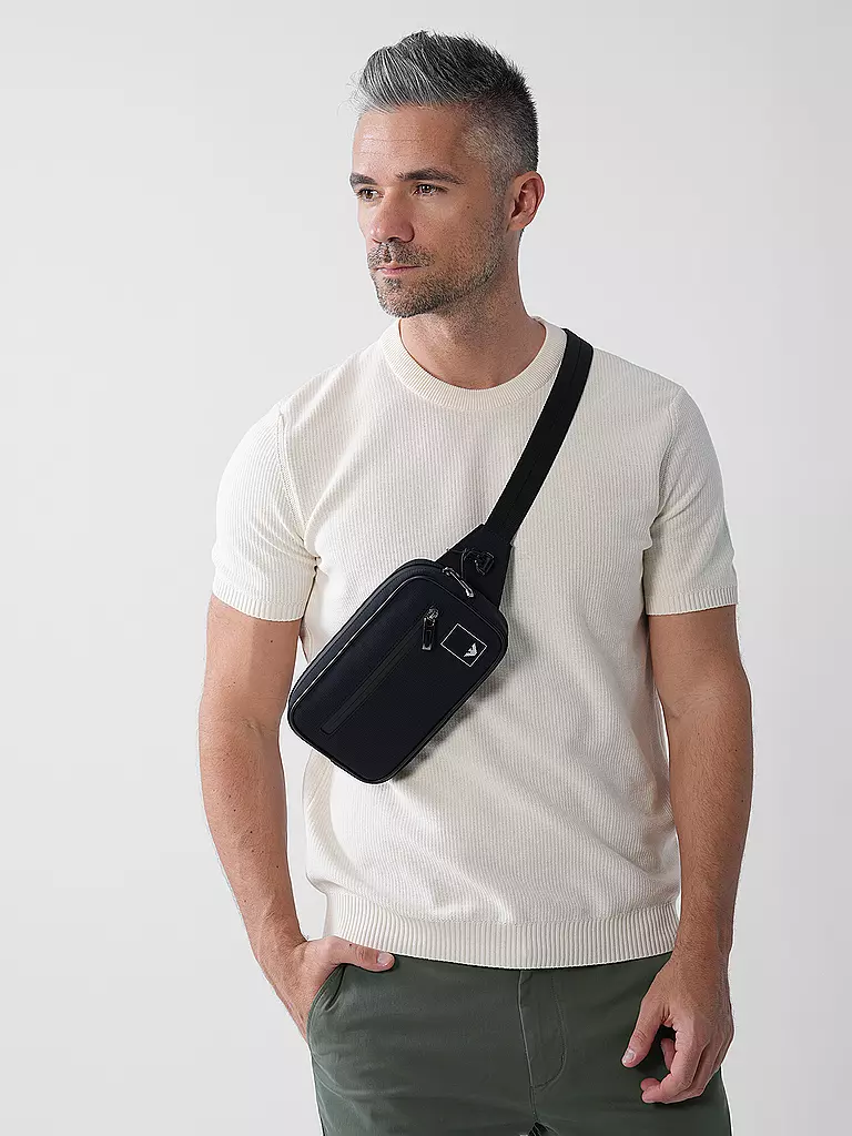 EMPORIO ARMANI | Marsupio TRAVELER | Blu scuro