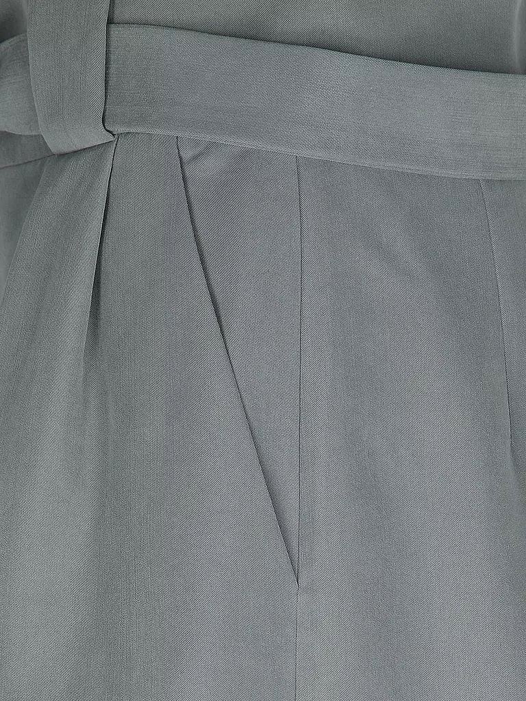 EMPORIO ARMANI | Shorts  | Verde